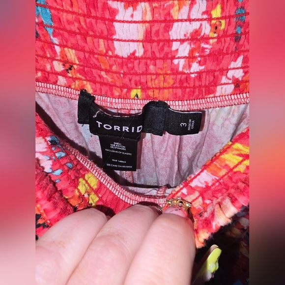 Torrid 5 Inch Pull On Super Soft High Rise Short Floral Pink 3x - Picture 4 of 6